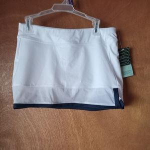 Inphorm  Activewear scort